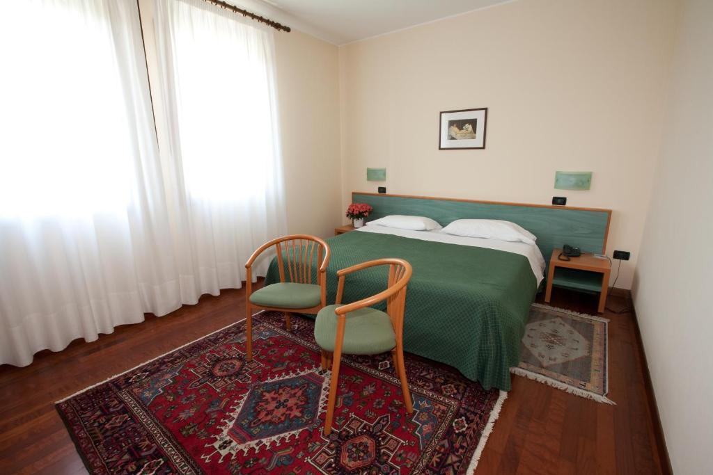 Hotel Valbrenta リーメナ エクステリア 写真