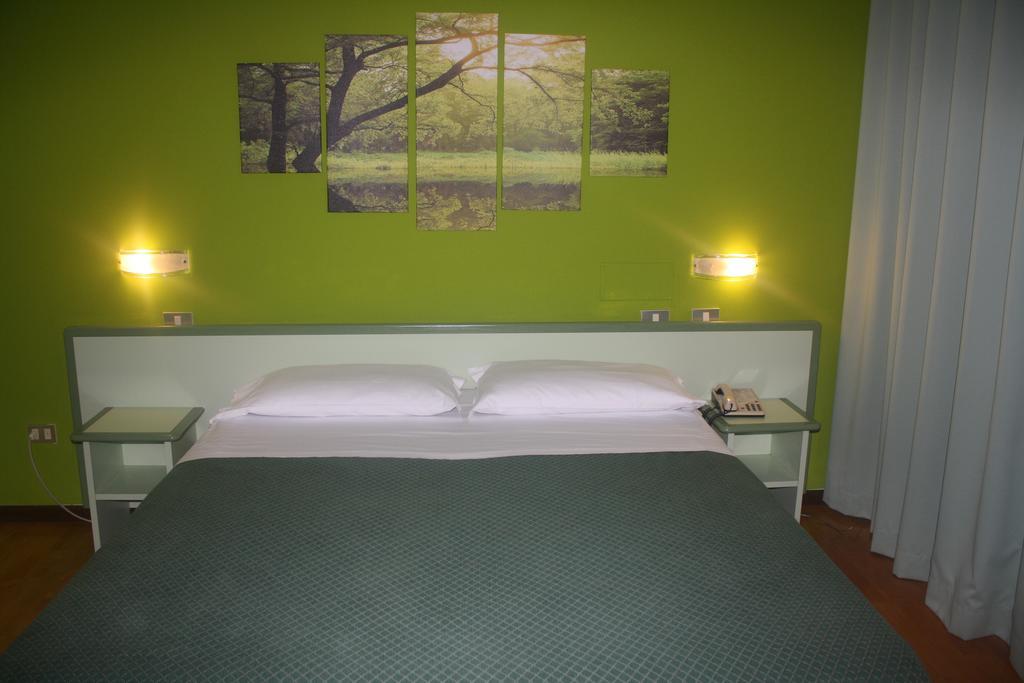 Hotel Valbrenta リーメナ エクステリア 写真