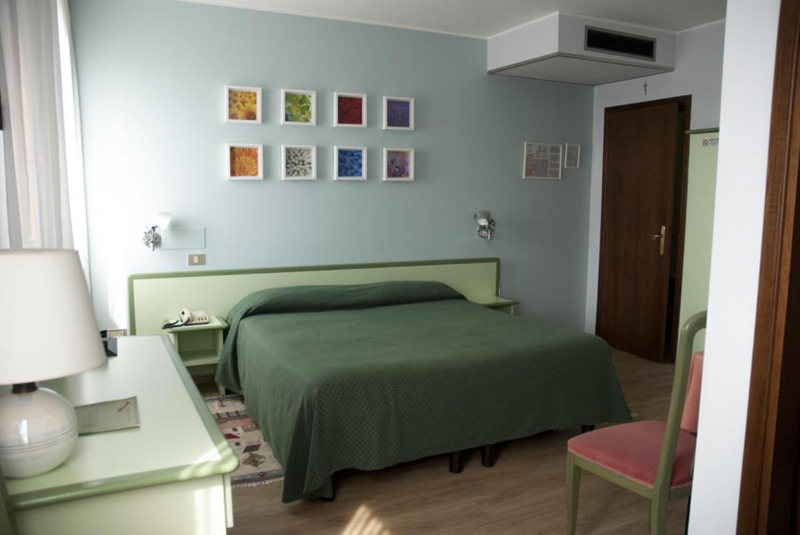 Hotel Valbrenta リーメナ 部屋 写真
