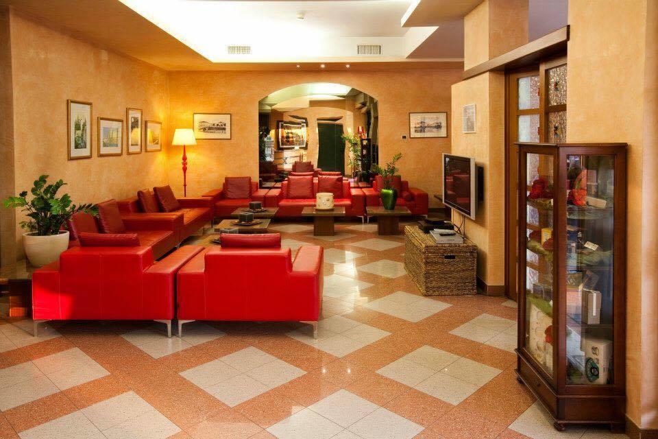 Hotel Valbrenta リーメナ エクステリア 写真