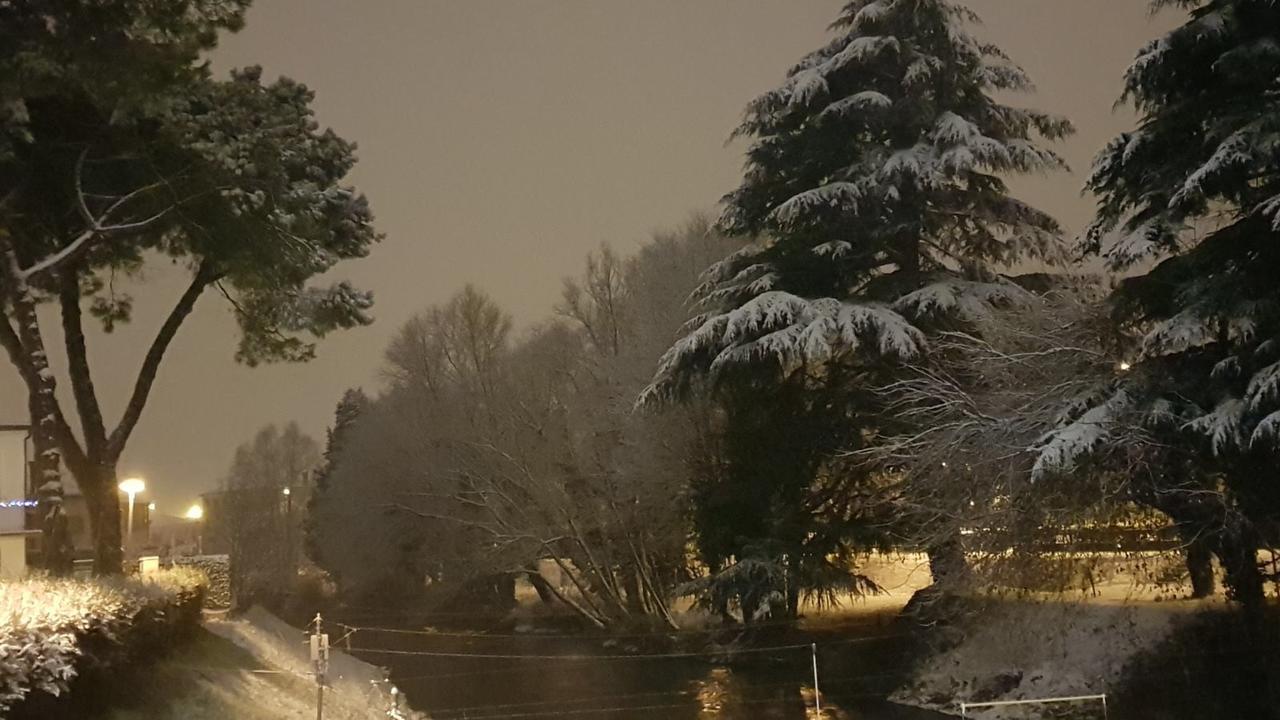 Hotel Valbrenta リーメナ エクステリア 写真