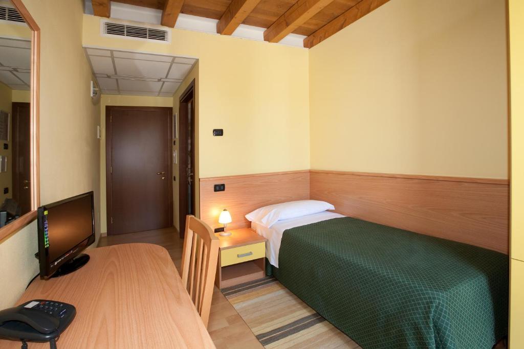 Hotel Valbrenta リーメナ 部屋 写真